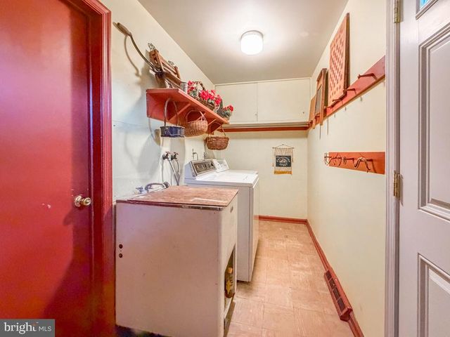 99 HARRIET RD, Southampton, PA 18966