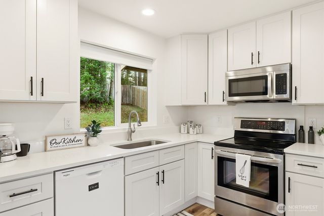 5935 Turley Loop SE, Port Orchard, WA 98366