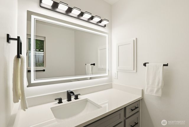 5935 Turley Loop SE, Port Orchard, WA 98366