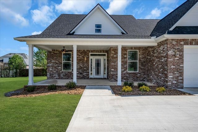 112 Riley Creek Rd, Tullahoma, TN 37388