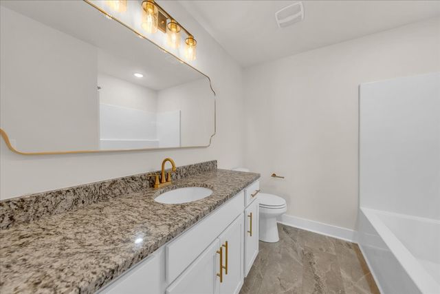 112 Riley Creek Rd, Tullahoma, TN 37388