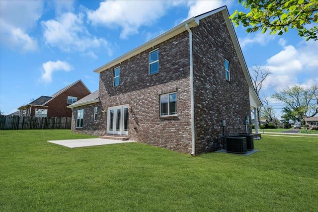 112 Riley Creek Rd, Tullahoma, TN 37388