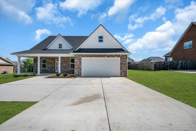 112 Riley Creek Rd, Tullahoma, TN 37388