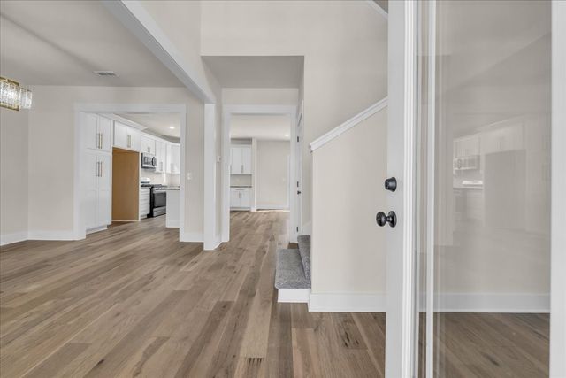 112 Riley Creek Rd, Tullahoma, TN 37388