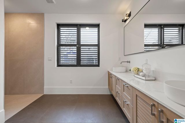 145 57TH STREET S, Birmingham, AL 35212