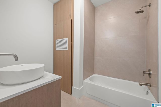 145 57TH STREET S, Birmingham, AL 35212