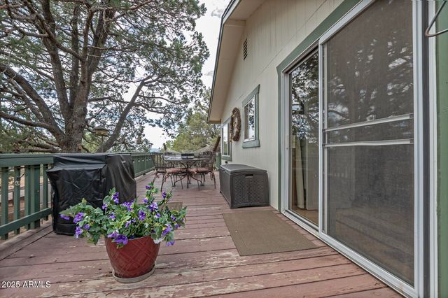 5949 W Cedar Meadow Lane, Pine, AZ 85544