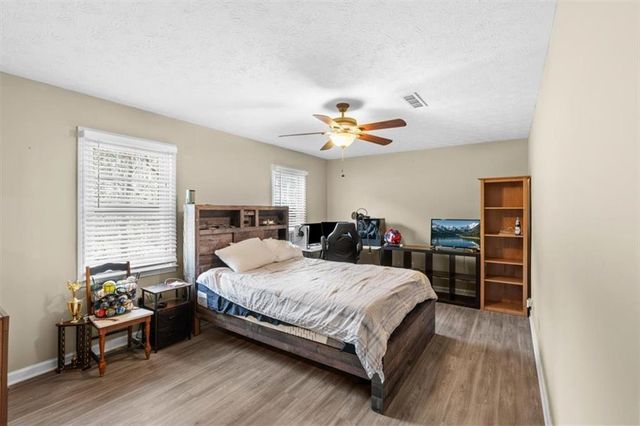 346 Picketts Crossing, Acworth, GA 30101