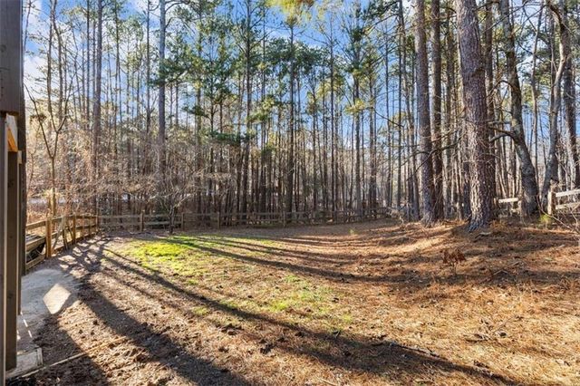 346 Picketts Crossing, Acworth, GA 30101