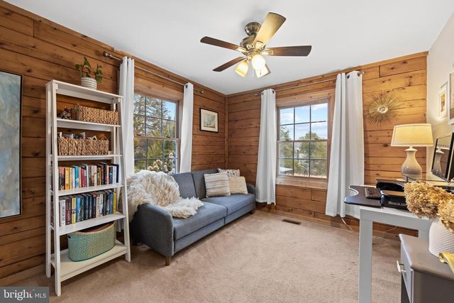 4112 JACKS SHOP RD, Rochelle, VA 22738