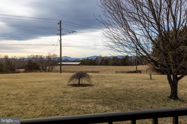 4112 JACKS SHOP RD, Rochelle, VA 22738