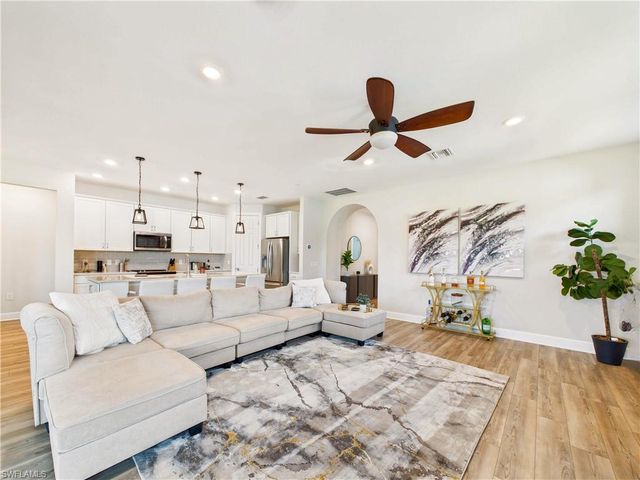 19563 Utopia LN, Estero, FL 33928