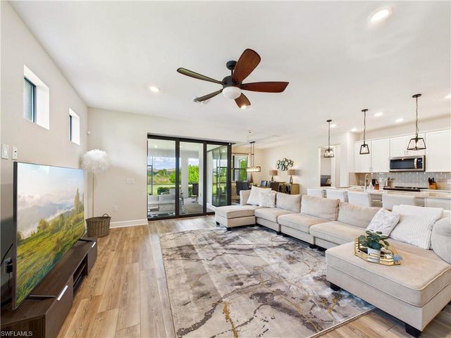 19563 Utopia LN, Estero, FL 33928