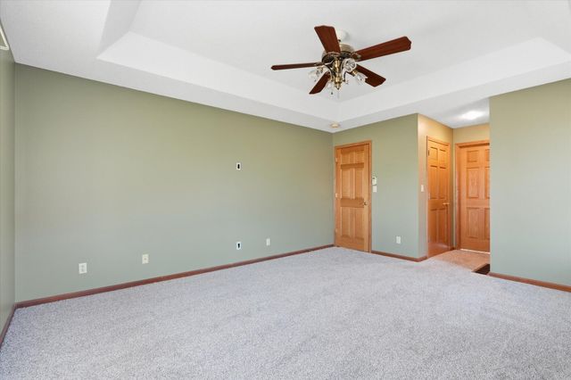 303 CARIBOU DR, Columbia, MO 65203