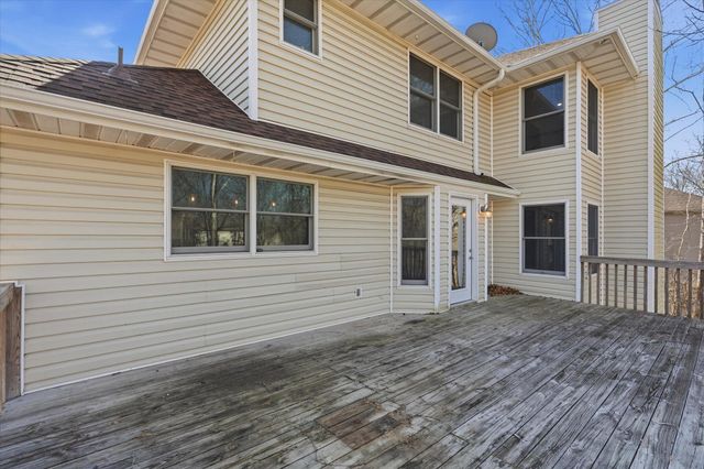 303 CARIBOU DR, Columbia, MO 65203