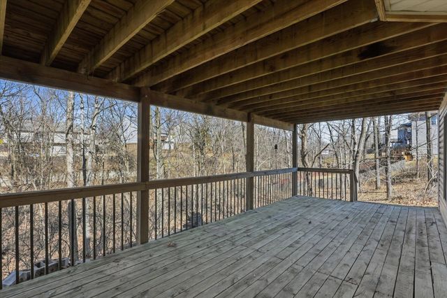 303 CARIBOU DR, Columbia, MO 65203