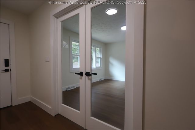 726 Chappell Road, Charleston, WV 25304