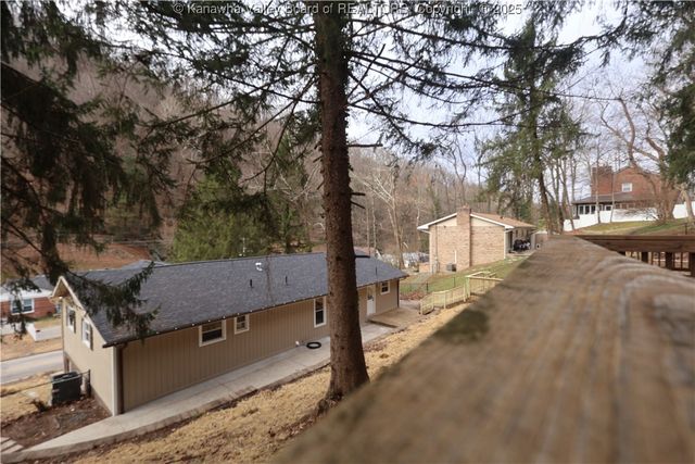 726 Chappell Road, Charleston, WV 25304