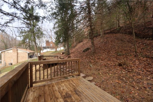 726 Chappell Road, Charleston, WV 25304