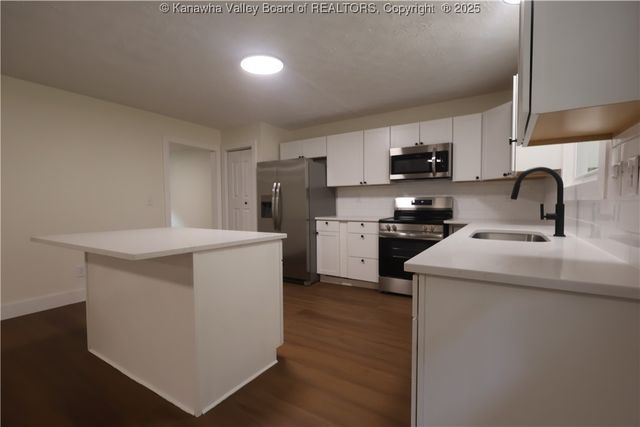 726 Chappell Road, Charleston, WV 25304