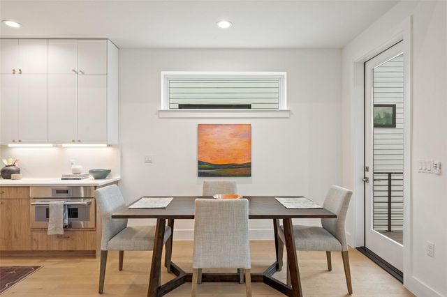 900 S 2nd ST 3, Austin, TX 78704