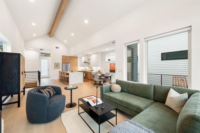 900 S 2nd ST 3, Austin, TX 78704