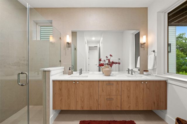 900 S 2nd ST 3, Austin, TX 78704