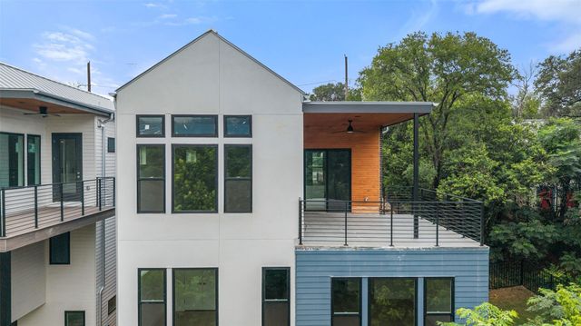 900 S 2nd ST 3, Austin, TX 78704