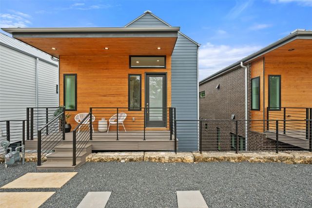 900 S 2nd ST 3, Austin, TX 78704