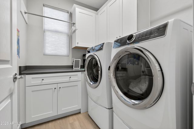 16925 W EARLL Drive W, Goodyear, AZ 85395