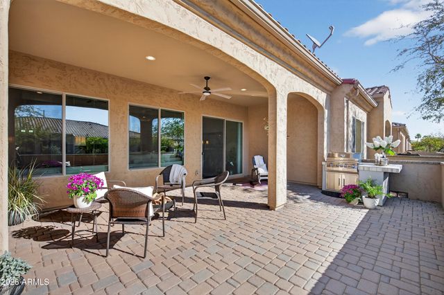 16925 W EARLL Drive W, Goodyear, AZ 85395