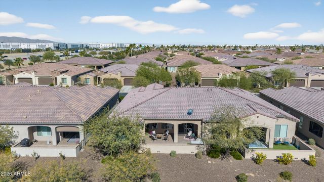 16925 W EARLL Drive W, Goodyear, AZ 85395