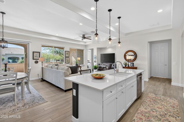 16925 W EARLL Drive W, Goodyear, AZ 85395