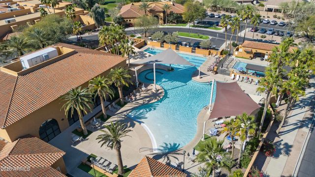 16925 W EARLL Drive W, Goodyear, AZ 85395