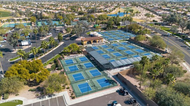 16925 W EARLL Drive W, Goodyear, AZ 85395