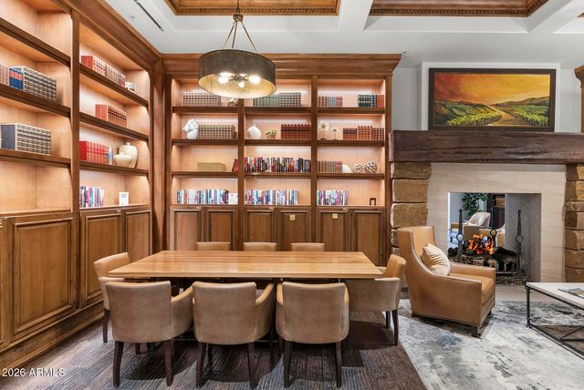 16925 W EARLL Drive W, Goodyear, AZ 85395