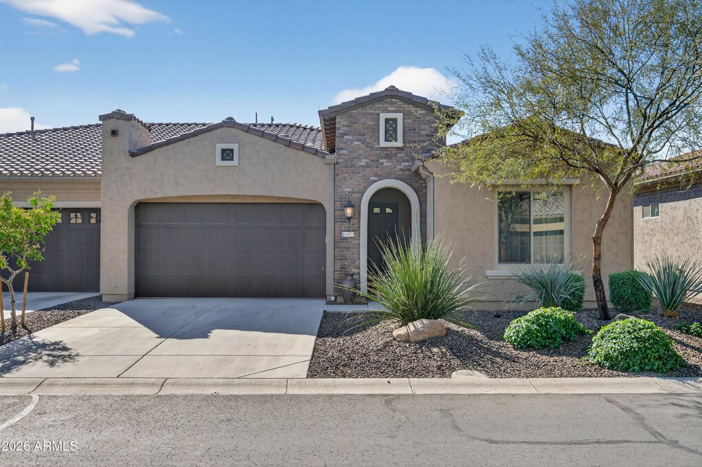 16925 W EARLL Drive W, Goodyear, AZ 85395 — photo 2