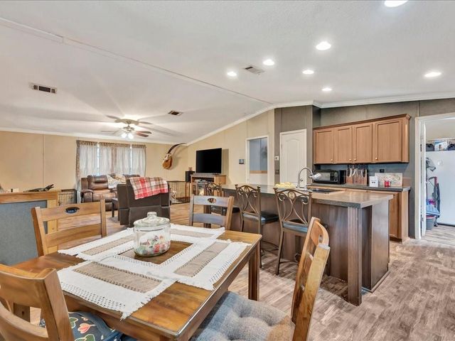 412 Ridge Trail, Trinity, TX 75862