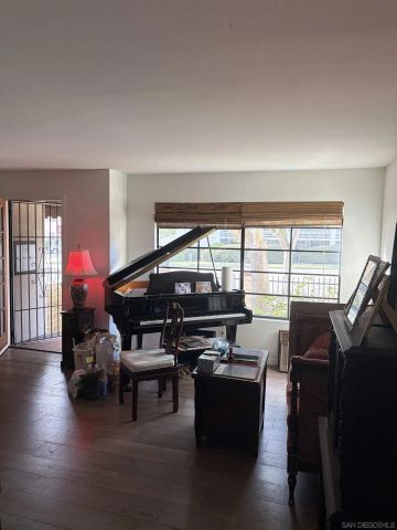 801 Silverado St 1, La Jolla, CA 92037