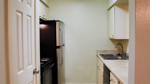 3308 Burke Road 21, Pasadena, TX 77504