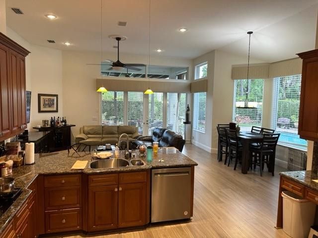 6727 Royal Orchid Circle, Delray Beach, FL 33446