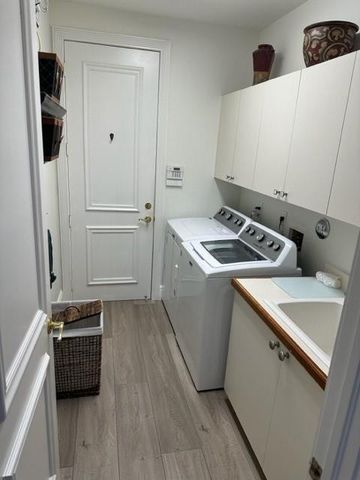 6727 Royal Orchid Circle, Delray Beach, FL 33446