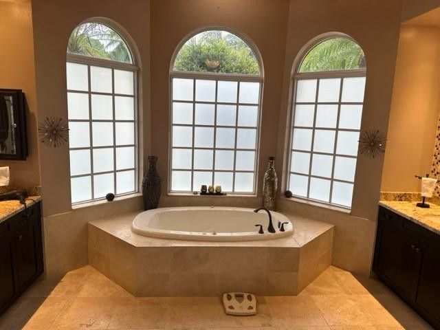 6727 Royal Orchid Circle, Delray Beach, FL 33446