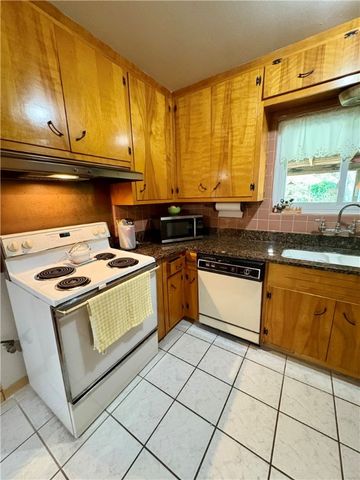 4237 Dody St, Corpus Christi, TX 78411