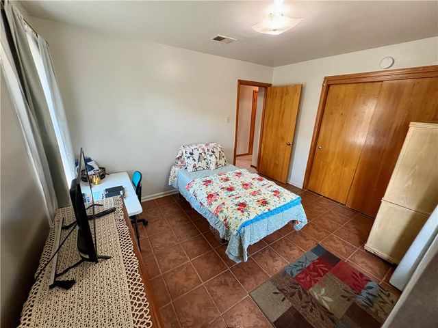 4237 Dody St, Corpus Christi, TX 78411