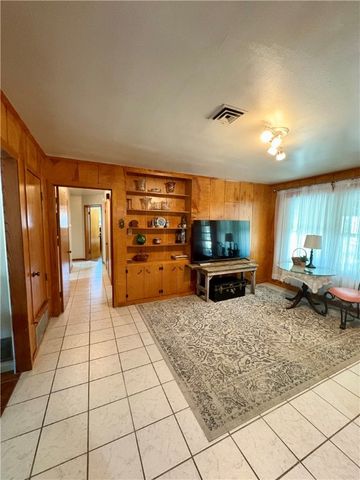 4237 Dody St, Corpus Christi, TX 78411