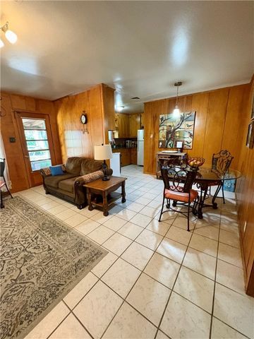 4237 Dody St, Corpus Christi, TX 78411