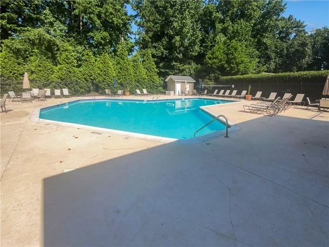 806 Brighton Point, Atlanta, GA 30328