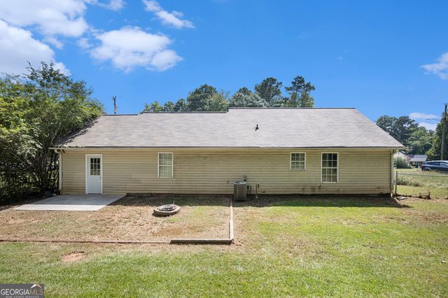 53 Grove Lane, Temple, GA 30179