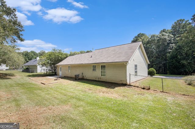 53 Grove Lane, Temple, GA 30179